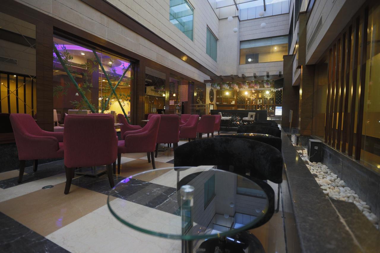 City Park Airport Gurgaon Zewnętrze zdjęcie